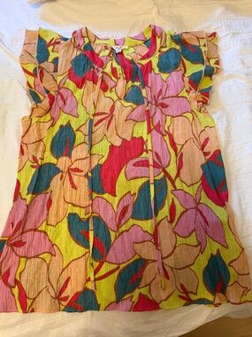 Easel tropical floral print top, size medium